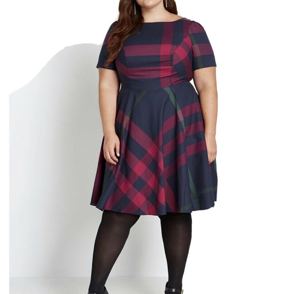 ModCloth NWT Retro Holiday Plaid Pocket Dress, size 18